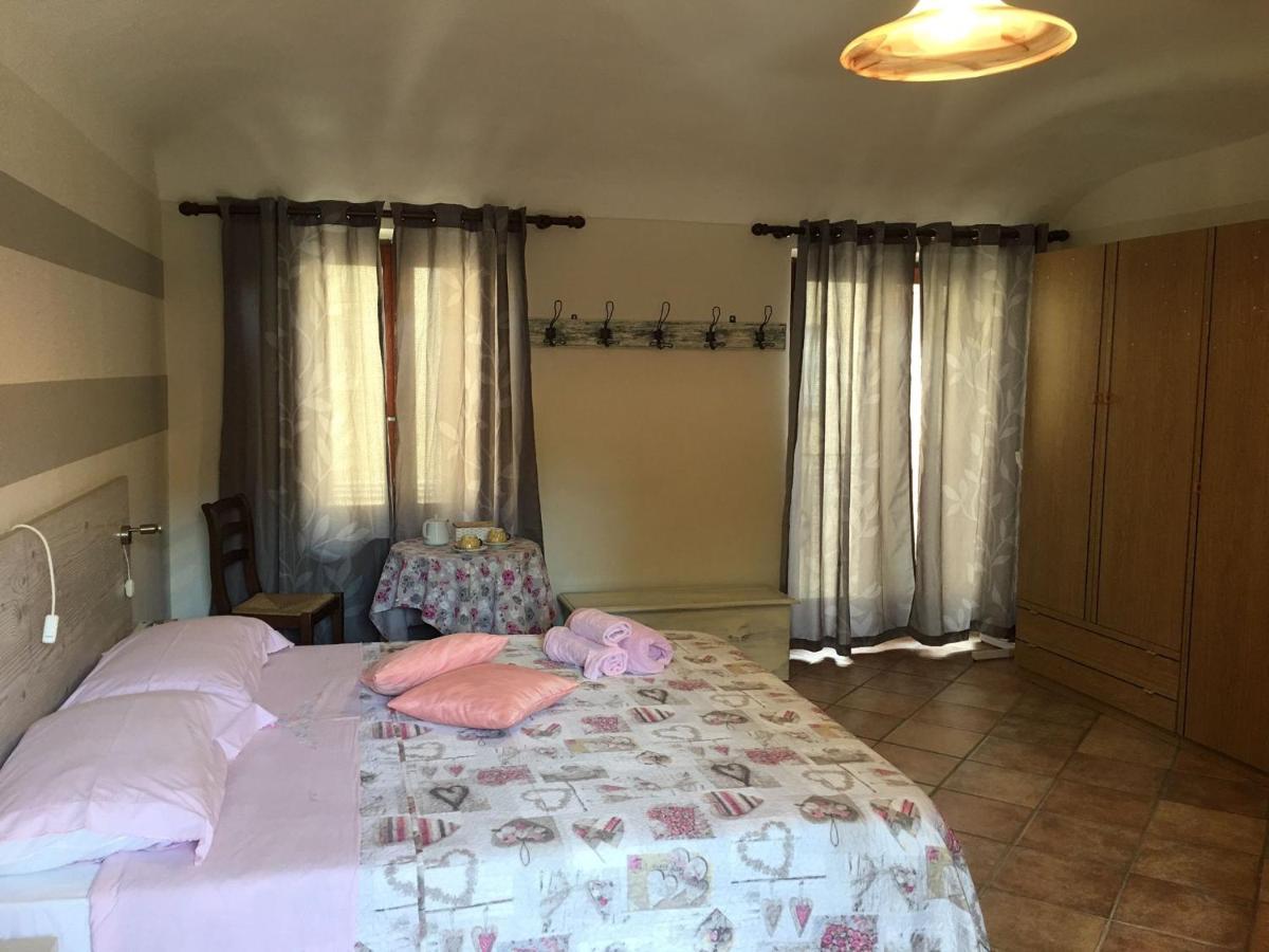 B&B Sotto Le Mura Pavone Canavese Exterior foto